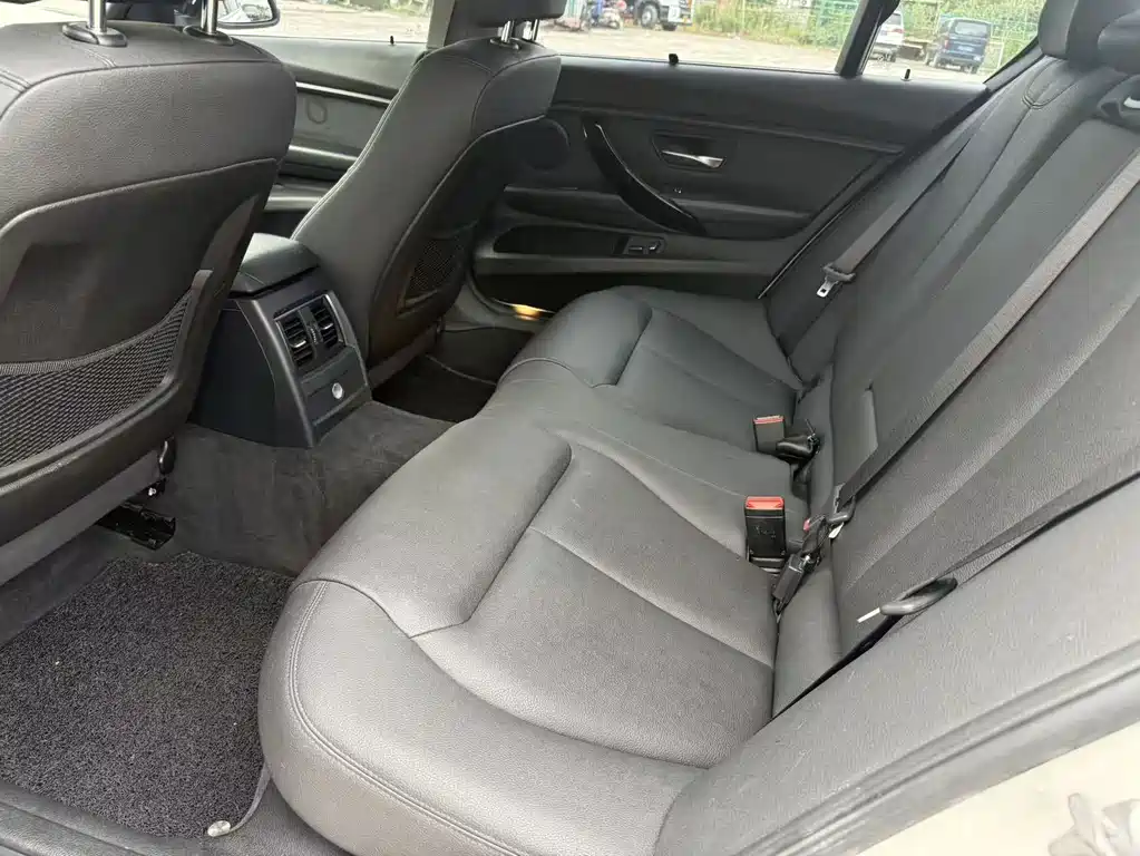BMW 3 Series 2017