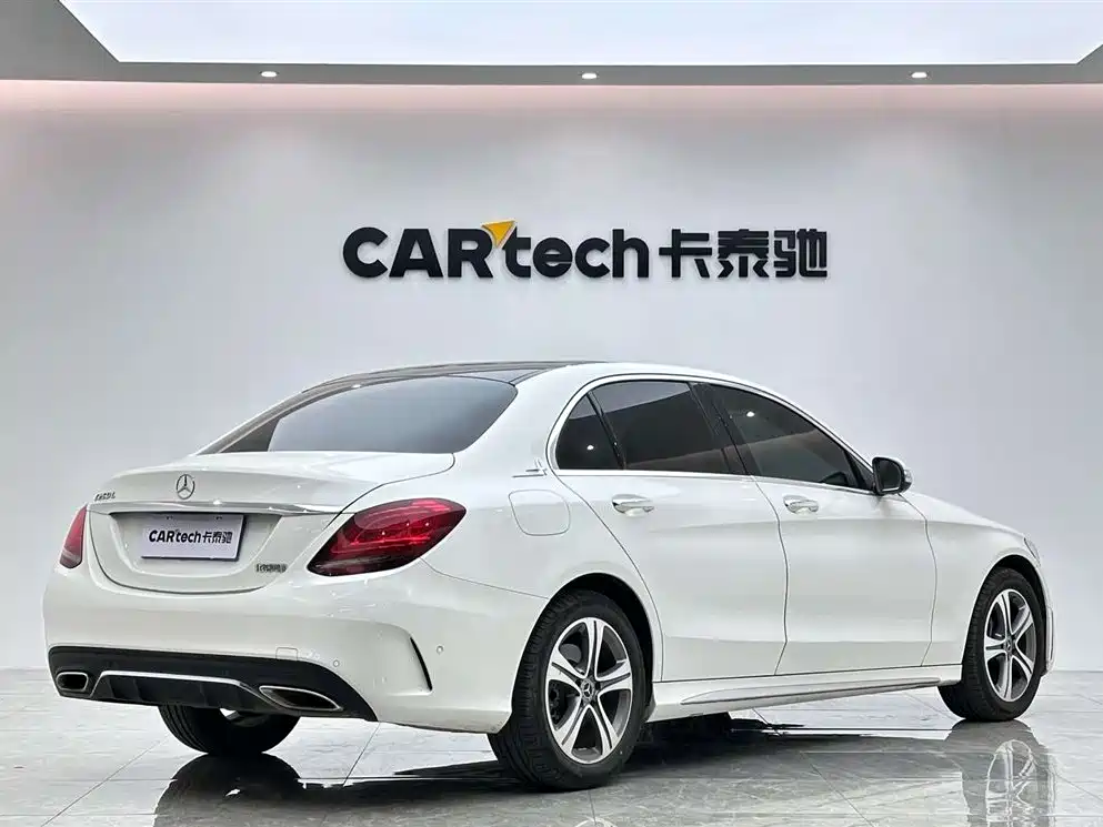 Mercedes-Benz C-Class 2020 — фото 5