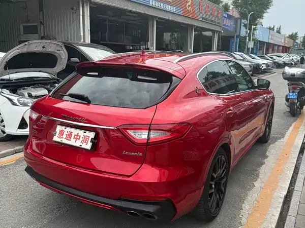 Maserati Levante 2019