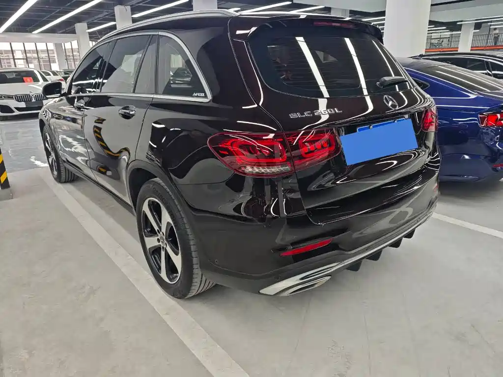 Mercedes-Benz GLC 2022 — фото 16