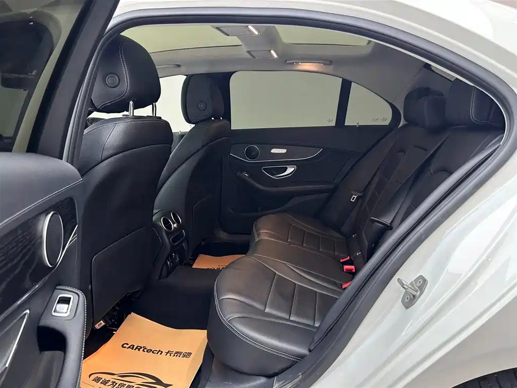 Mercedes-Benz C-Class 2020 — фото 9