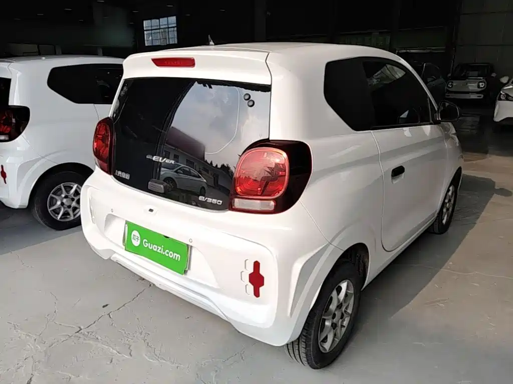 Roewe Clever 2023