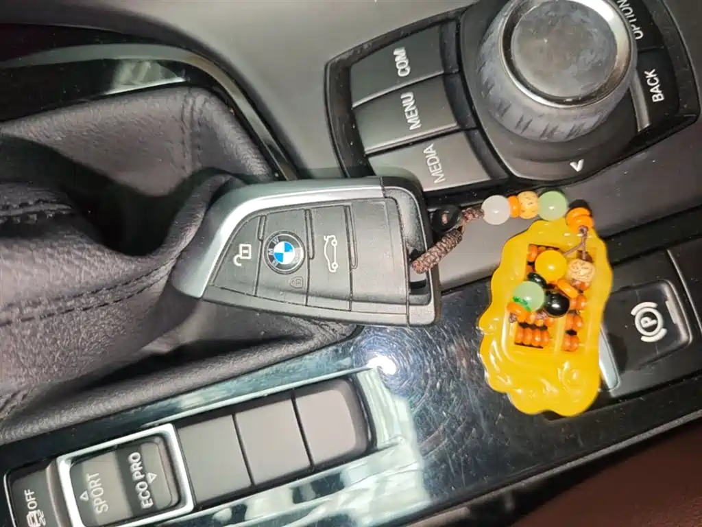 BMW X1 2018 — фото 9