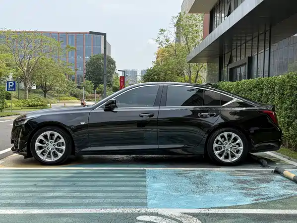 Cadillac CT5 2022