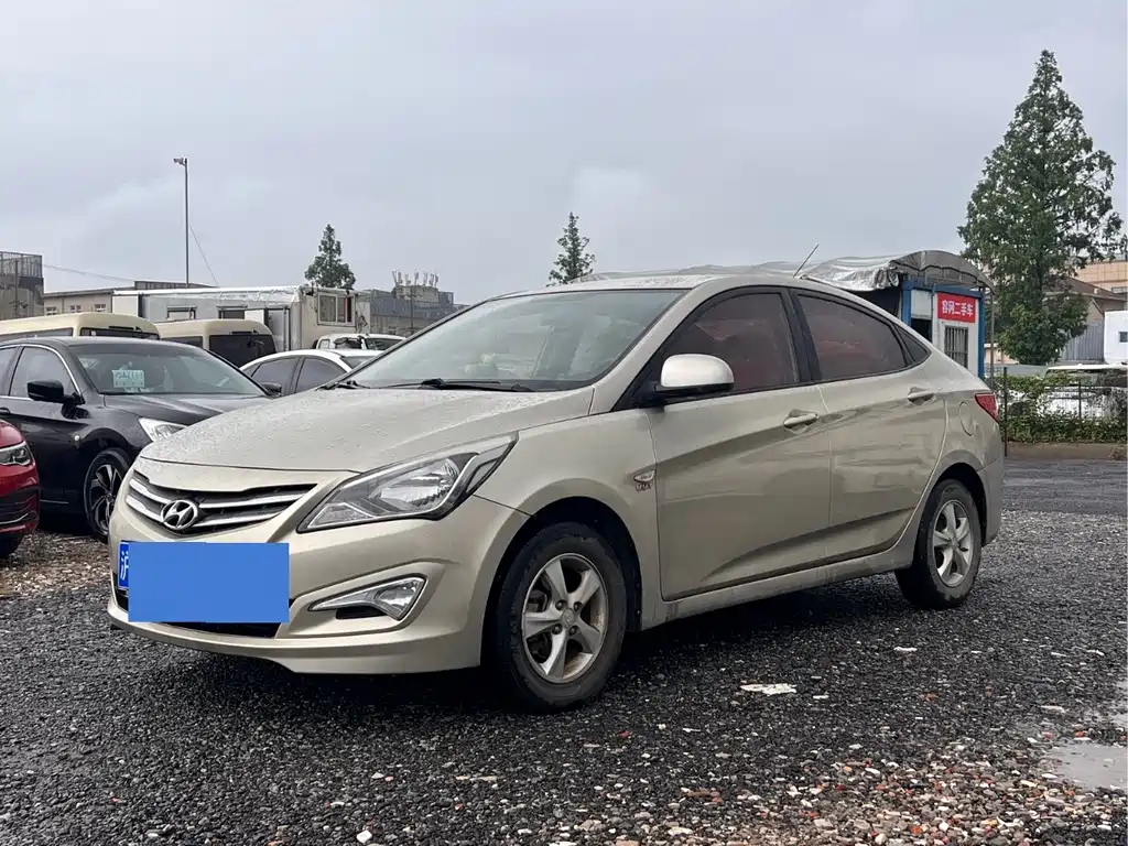 Hyundai Verna 2014