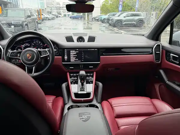 Porsche Cayenne 2019