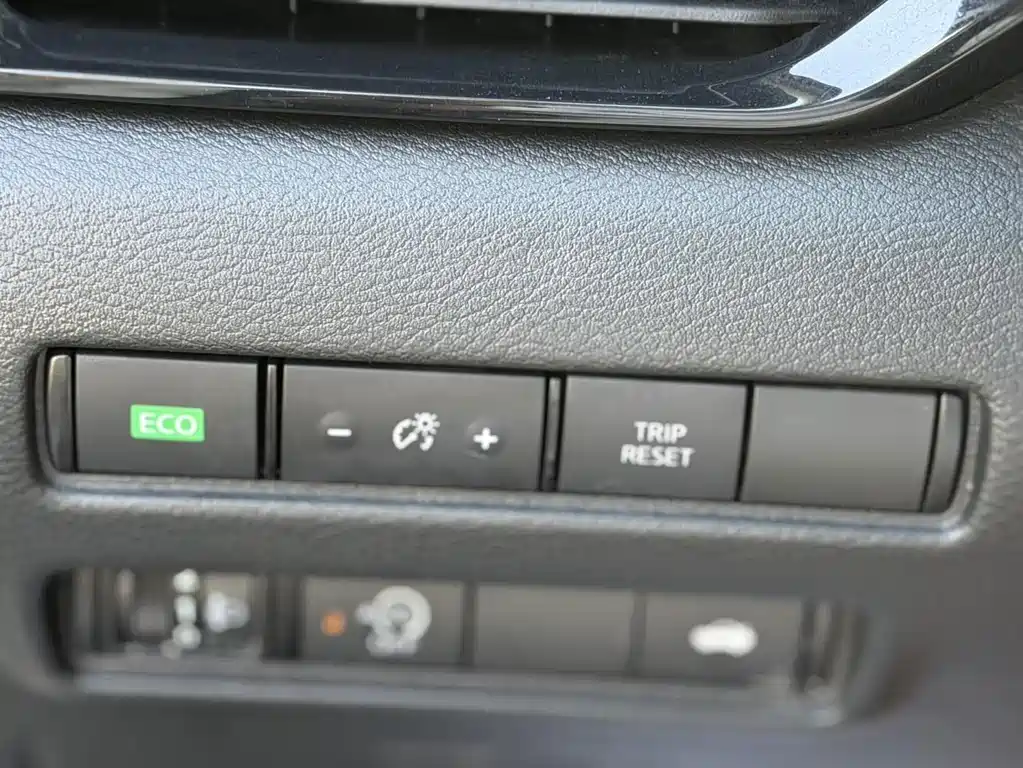 Nissan Sylphy 2020 — фото 15