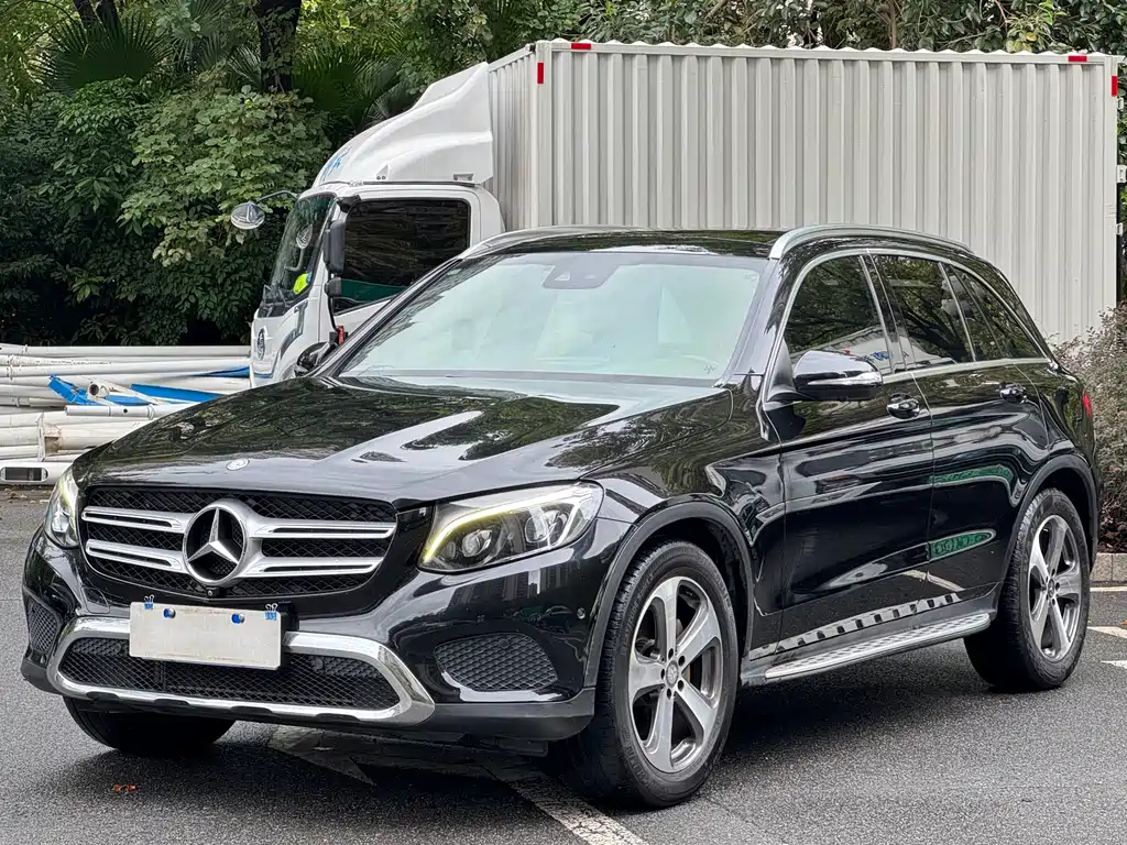 Mercedes-Benz GLC 2016 — фото 1