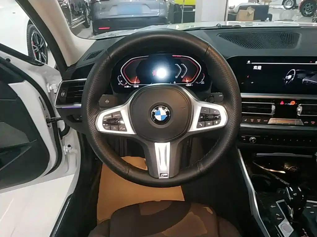BMW 3 Series 2021