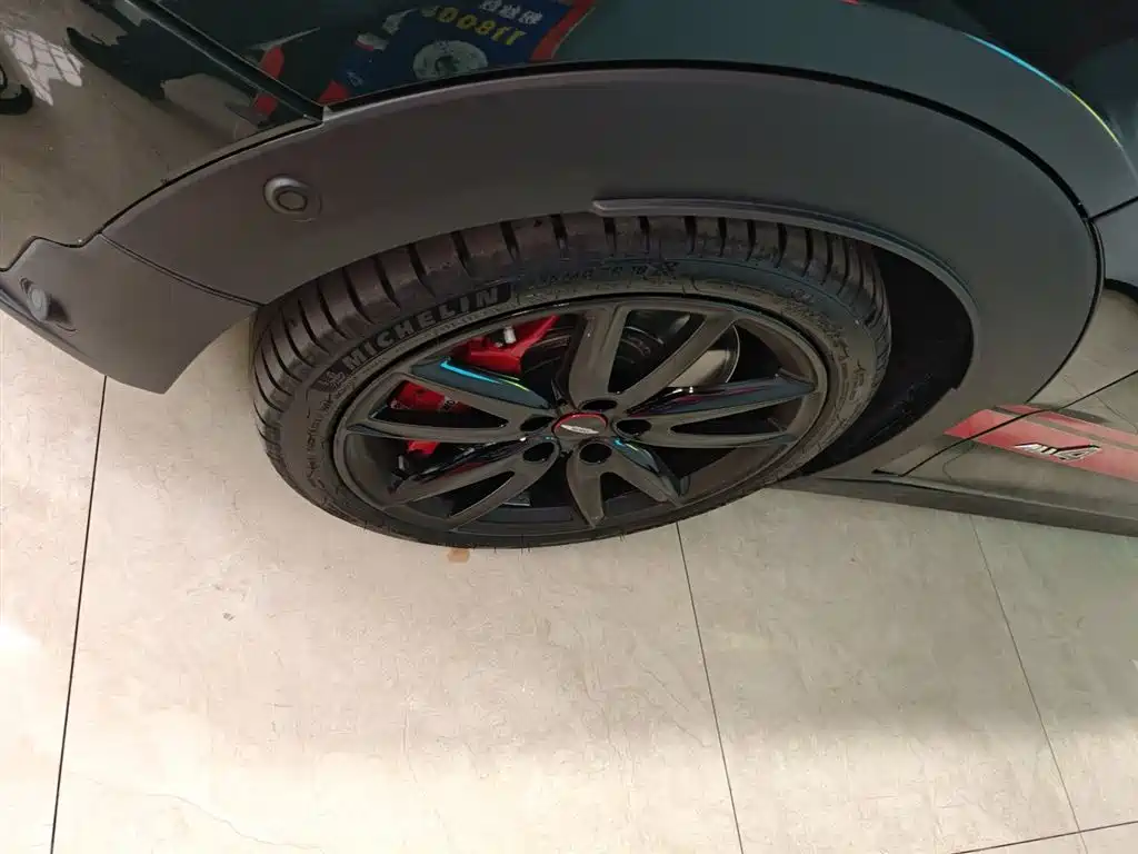 MINI JCW Clubman 2021 — фото 23