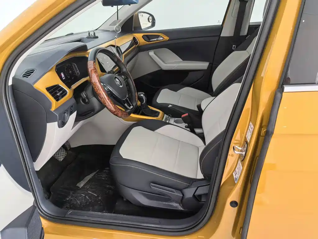 Volkswagen T-Cross 2020