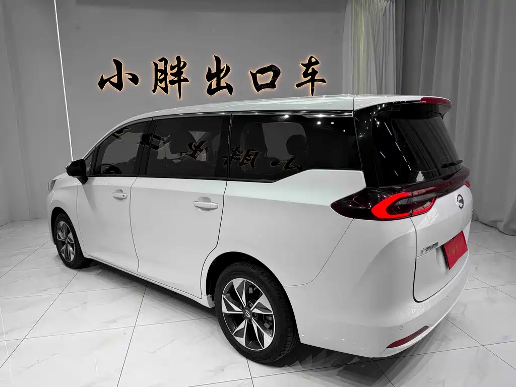 GAC Trumpchi M6 2022 — фото 6