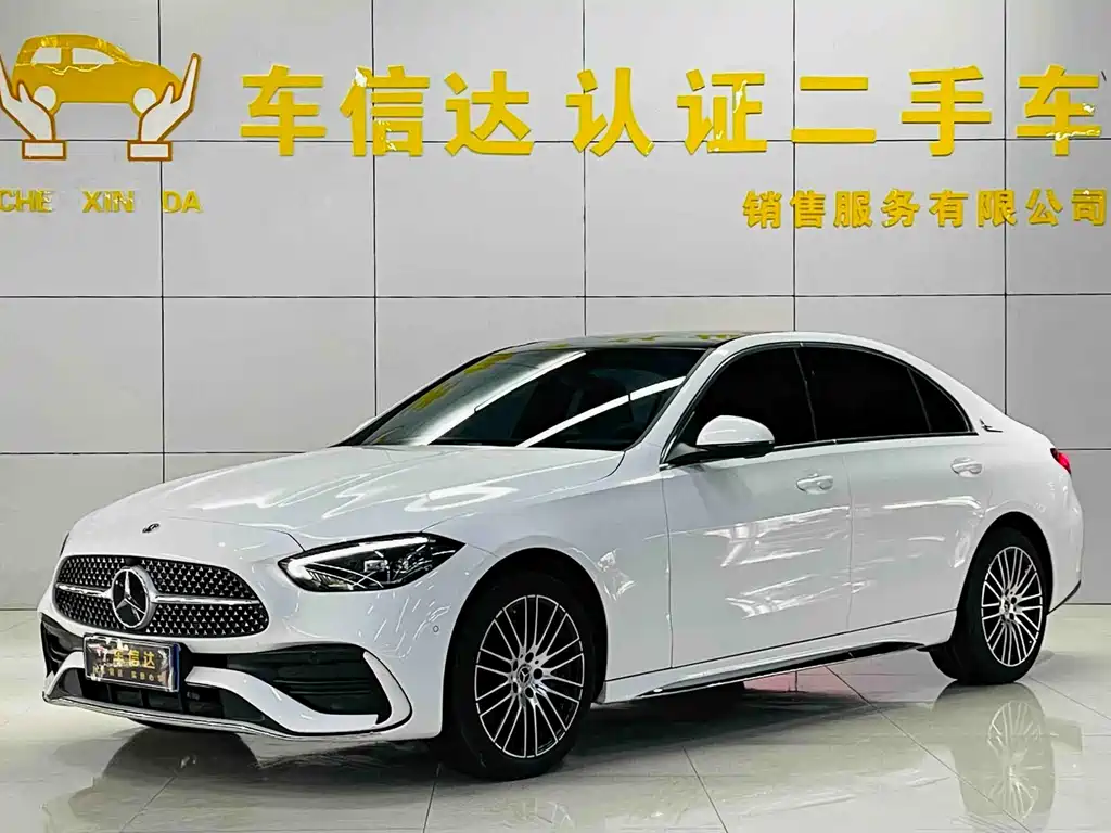 Mercedes-Benz C-Class 2024
