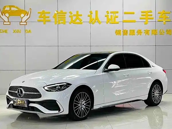 Mercedes-Benz C-Class 2024