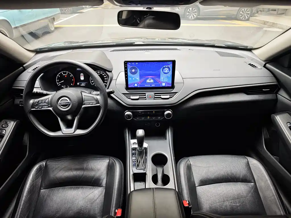 Nissan Teana 2022 — фото 4