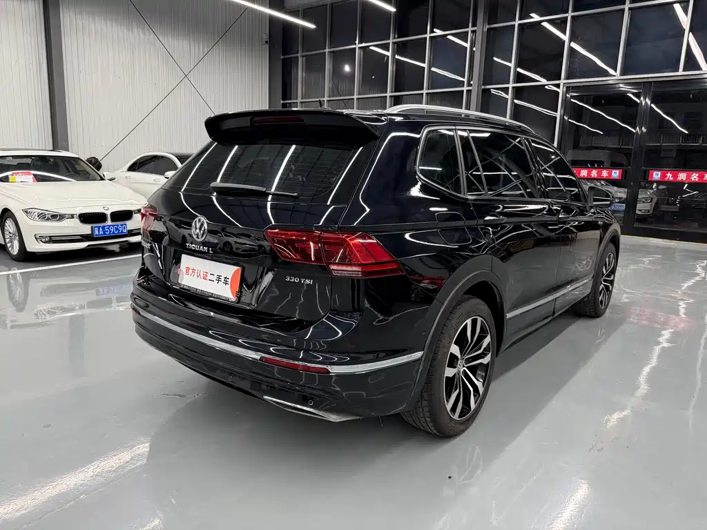 Volkswagen Tiguan L 2020 — фото 13