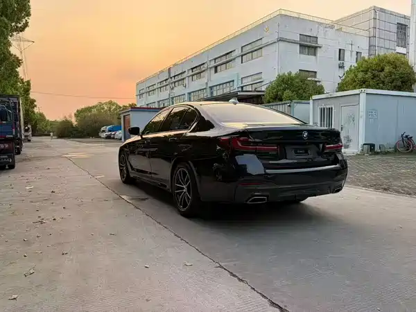 BMW 5 Series 2023
