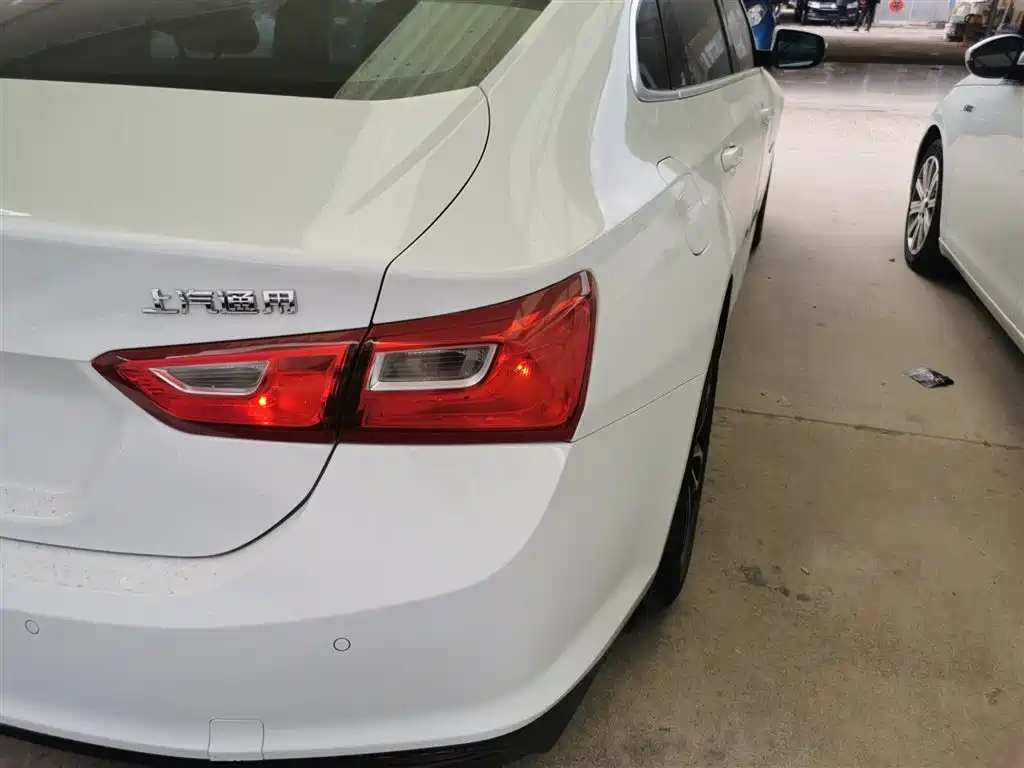 Chevrolet Malibu XL 2018 — фото 24