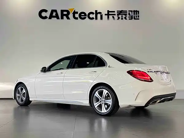 Mercedes-Benz C-Class 2019