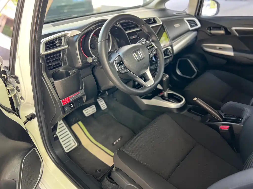 Honda Fit 2019 — фото 15
