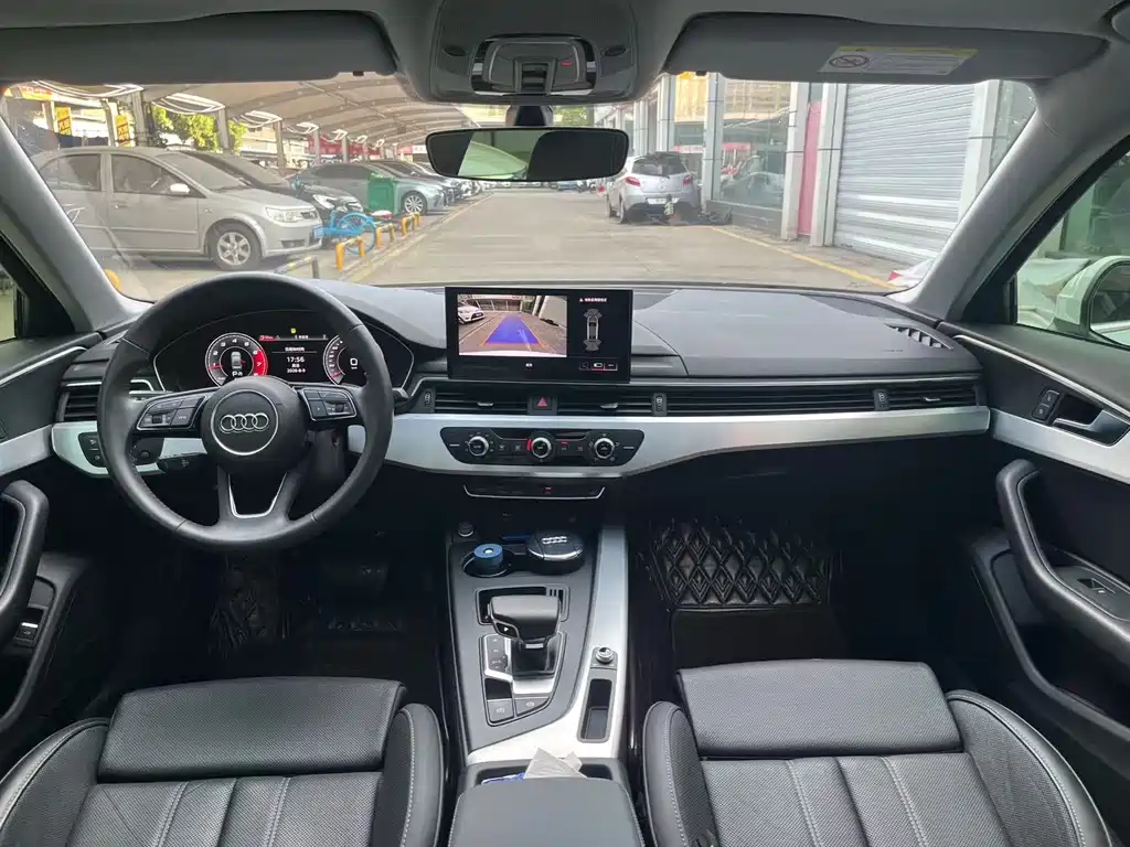 Audi A4L 2020