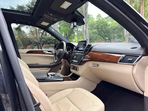 Mercedes-Benz GLE 2018