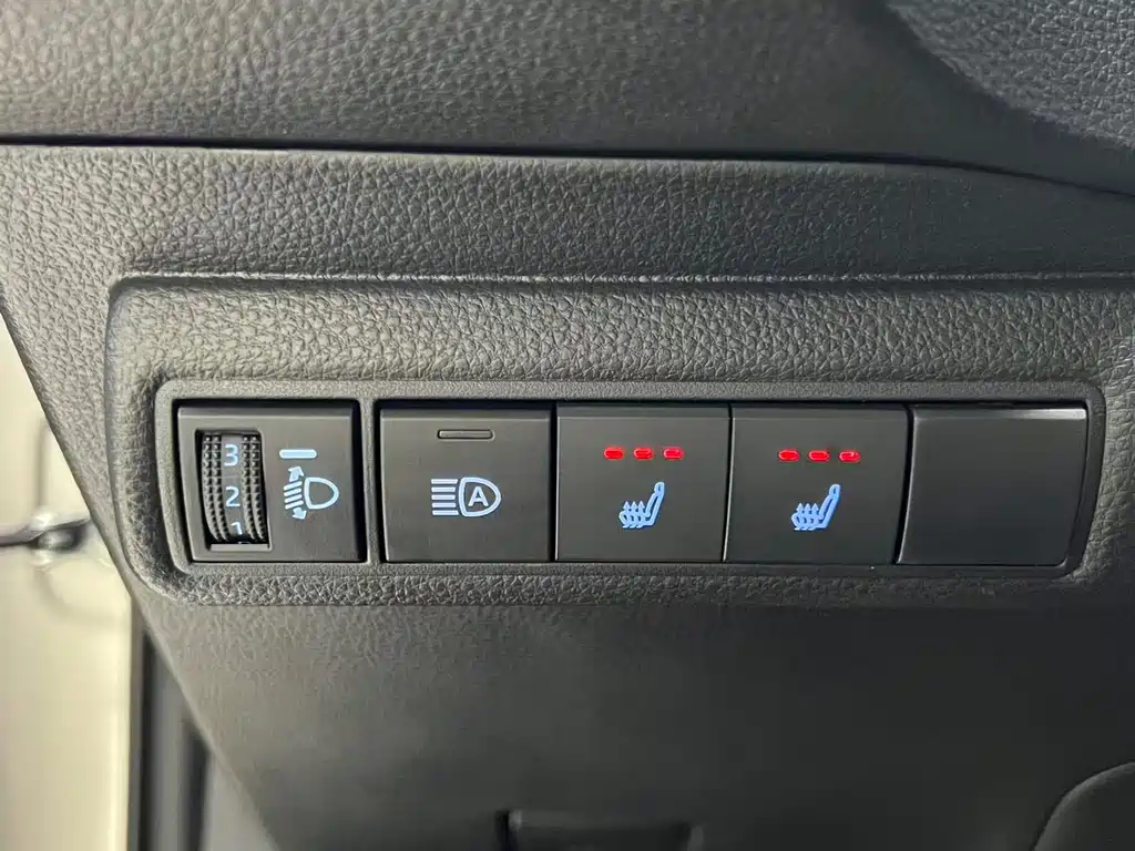 Toyota Corolla 2022 — фото 14