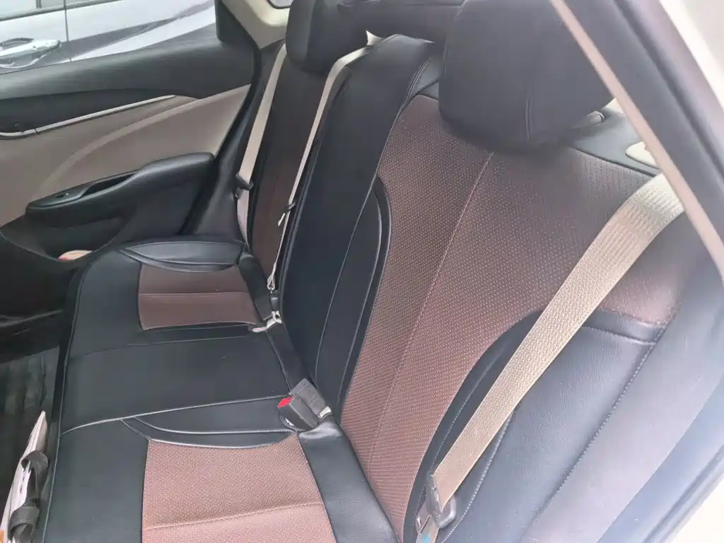 Buick Excelle 2020 — фото 13
