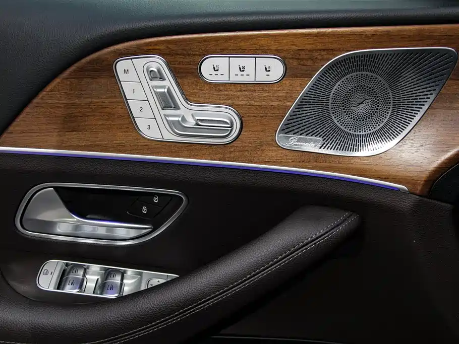 Mercedes-Benz GLS 2023 — фото 28