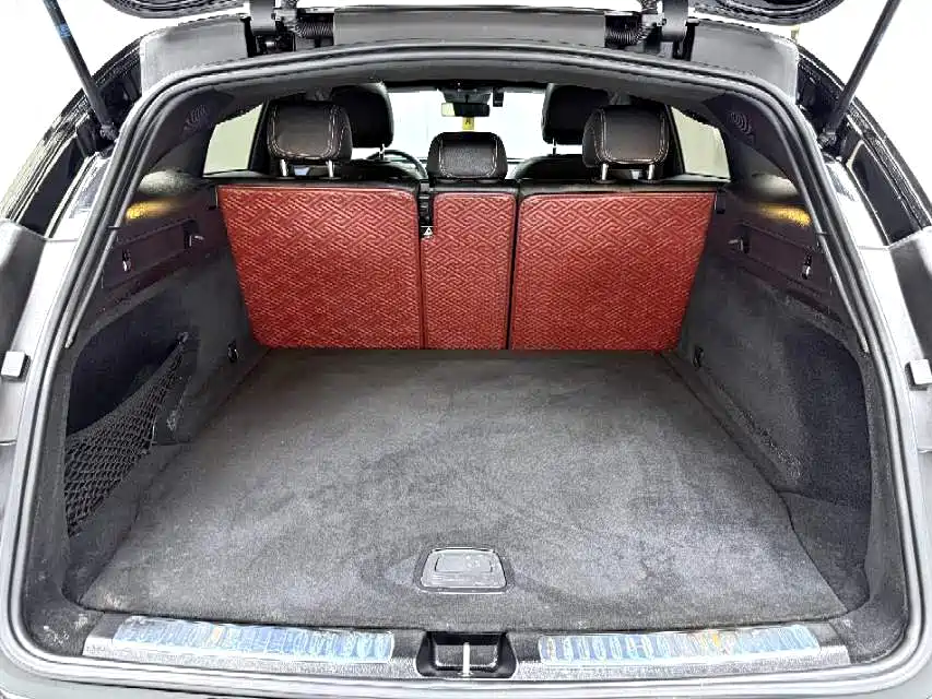 Mercedes-Benz EQC 2021 — фото 8