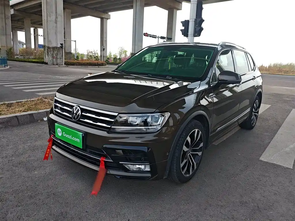 Volkswagen Tiguan L 2021 — фото 2