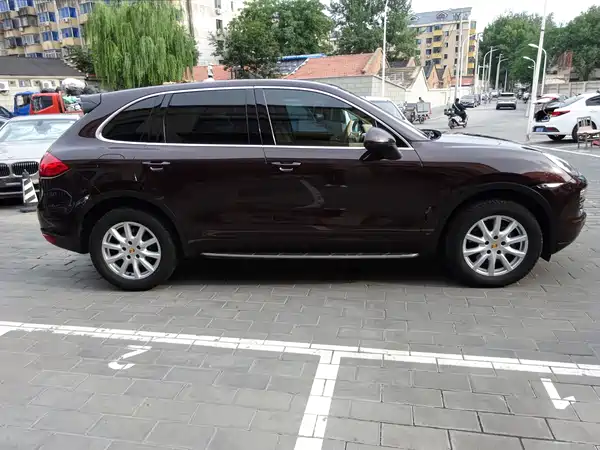 Porsche Cayenne 2013