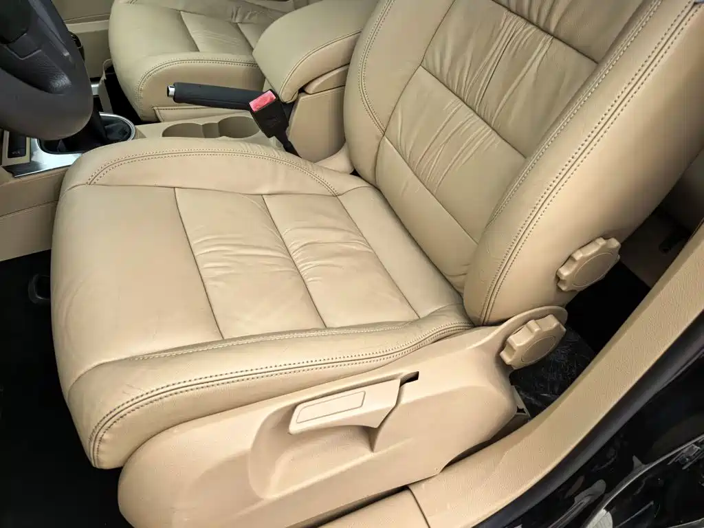 Volkswagen Touran 2015 — фото 19