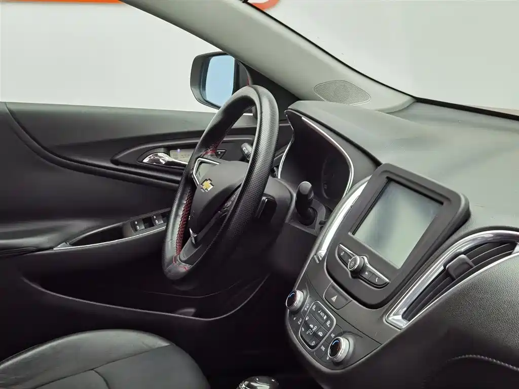Chevrolet Malibu XL 2016 — фото 22