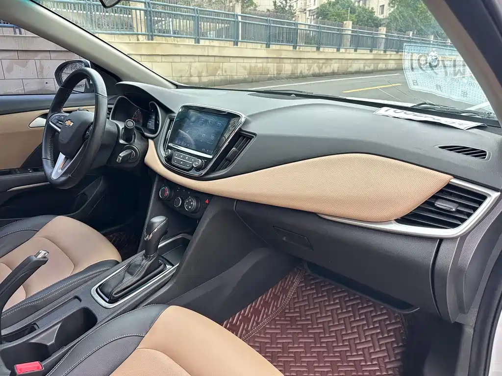Chevrolet Cruze 2021 — фото 12