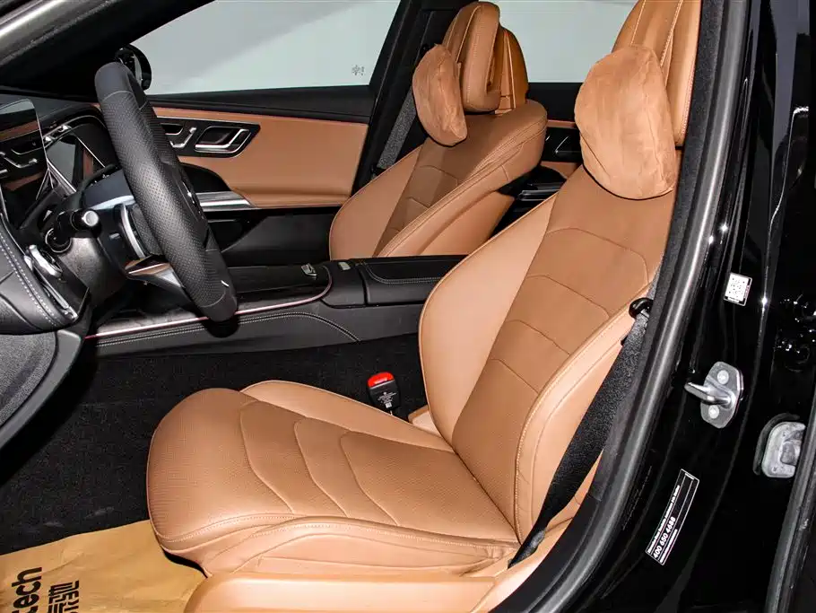 Mercedes-Benz E-Class 2024 — фото 18