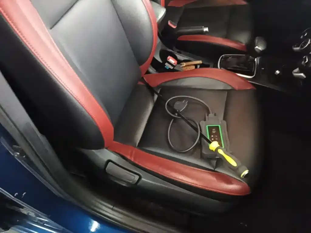 Kia KX Cross 2019 — фото 25