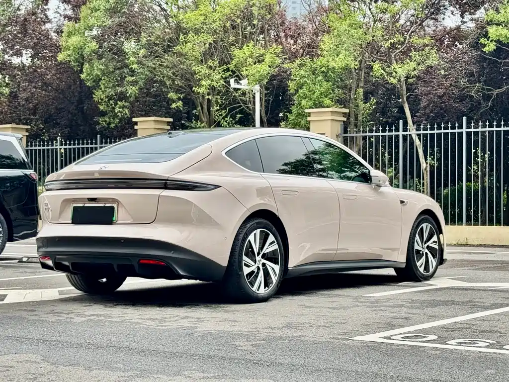 NIO ET5 2023 — фото 8