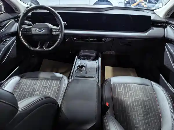 Ford Mondeo 2024