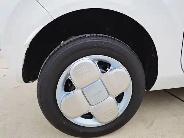 Geely Galaxy Panda 2025