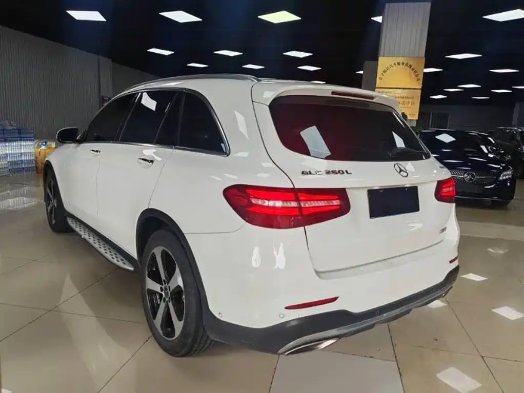 Mercedes-Benz GLC 2019