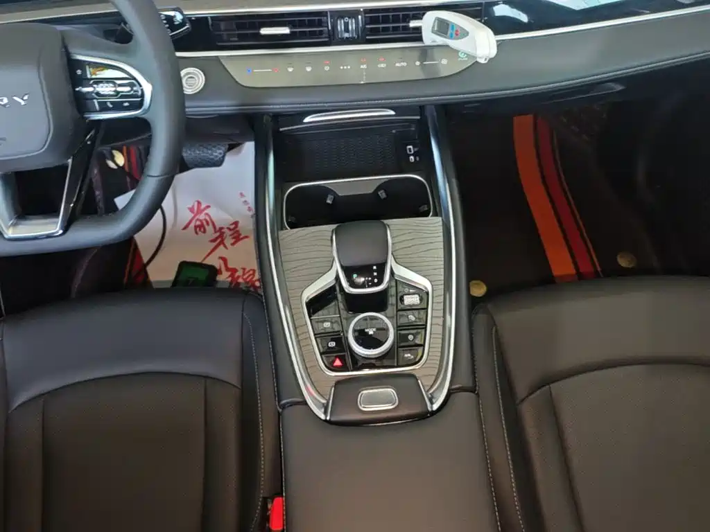 Chery Tiggo 8 PRO 2023 — фото 14