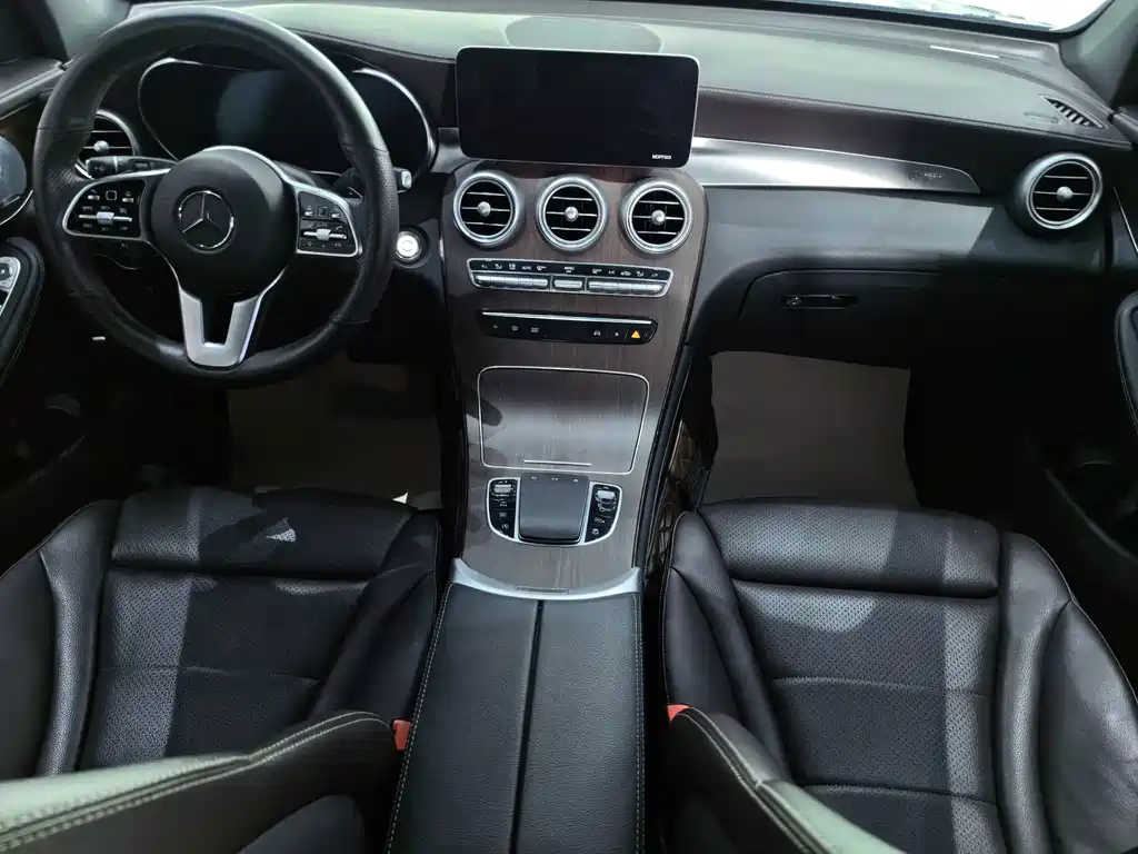 Mercedes-Benz GLC 2020 — фото 10