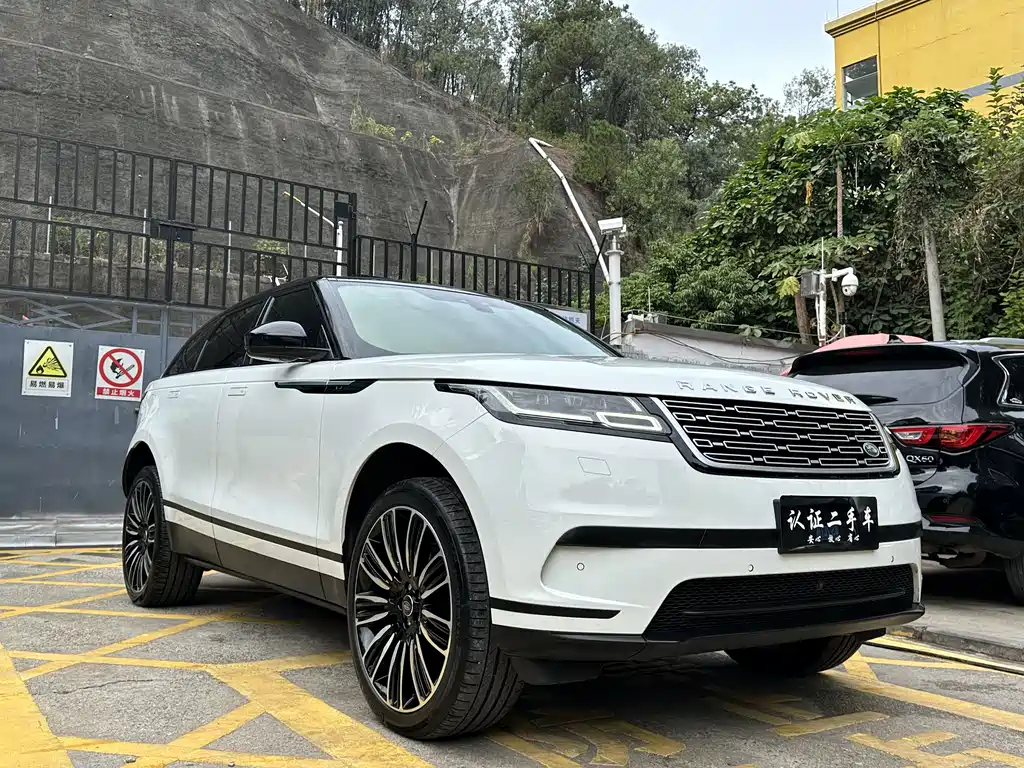 Land Rover Velar 2019 — фото 6