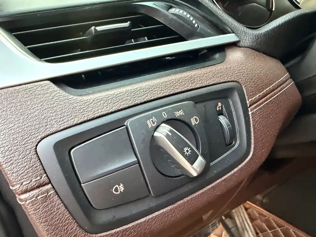 BMW X2 2023 — фото 25