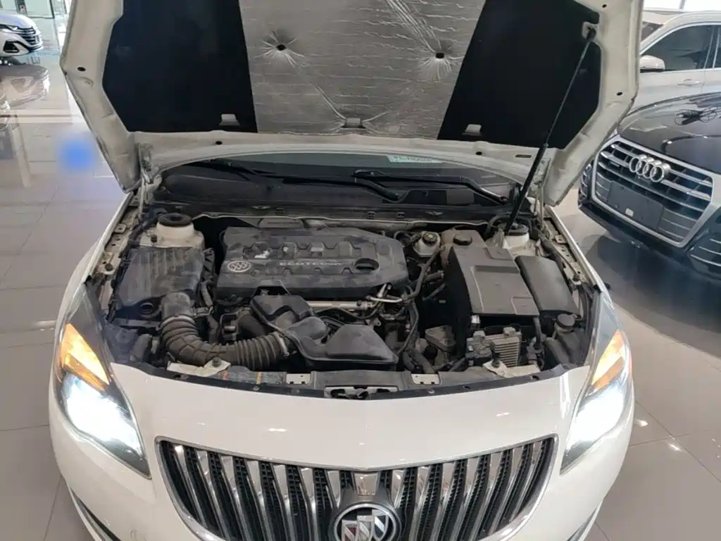 Buick Regal 2015 — фото 20