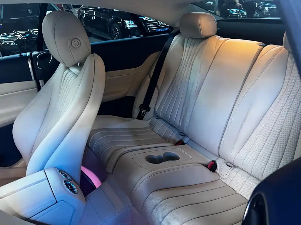 Mercedes-Benz E-Class 2020 — фото 10