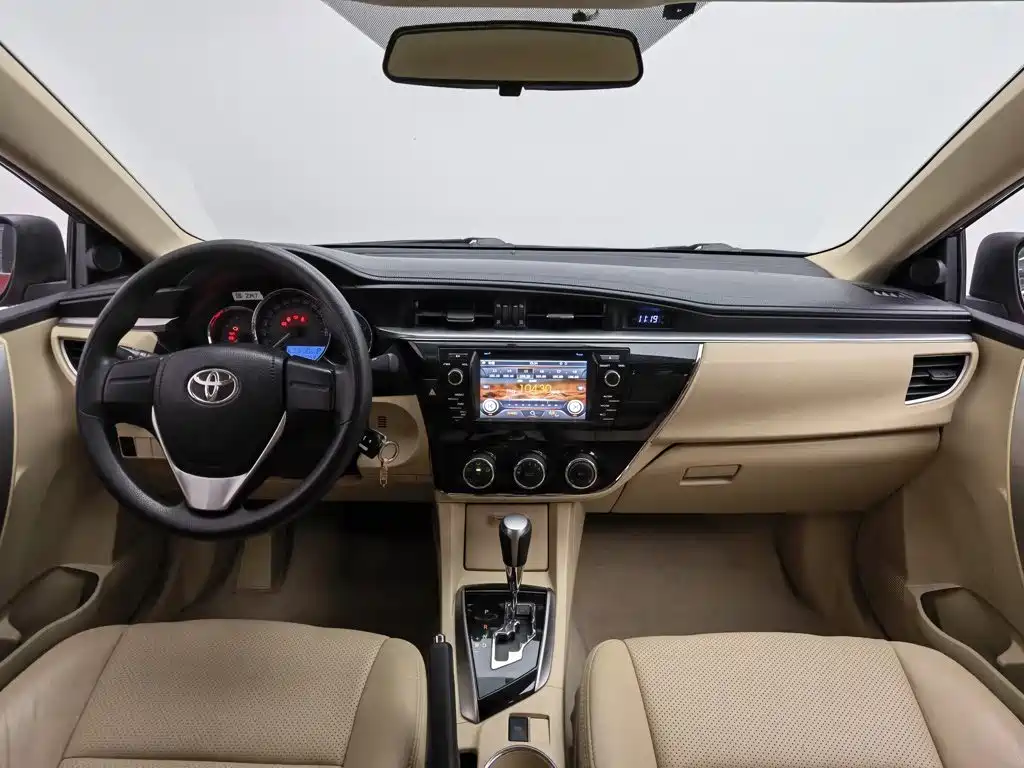 Toyota Corolla 2015