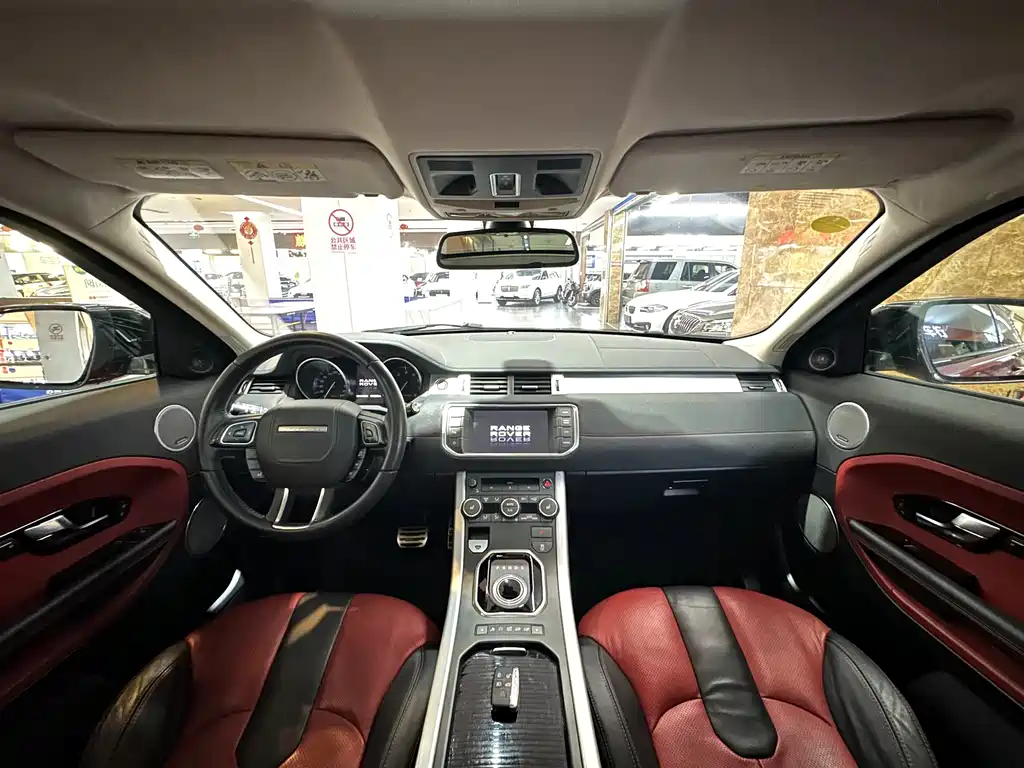 Land Rover Evoque 2012 — фото 16
