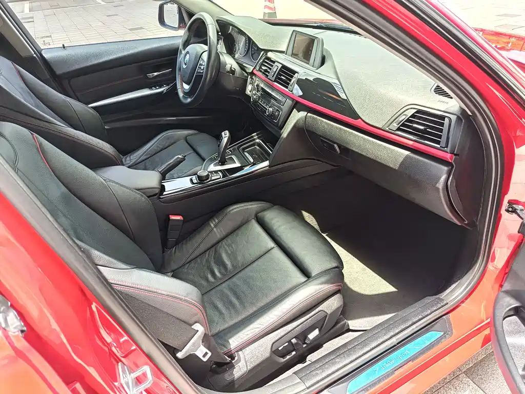 BMW 3 Series 2014 — фото 11